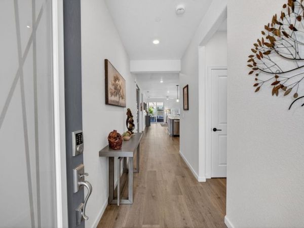 1452 Carson River Loop, Lincoln, CA 95648