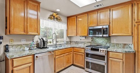2866 Valcourt Way, Tracy, CA 95377 Photo
