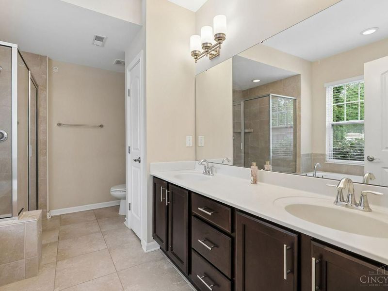 3390 Wasson Road, Unit B, Cincinnati, OH 45209 Photo 21