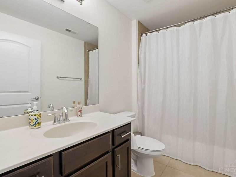 3390 Wasson Road, Unit B, Cincinnati, OH 45209 Photo 28