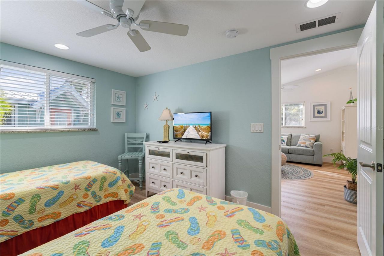 3009 Avenue E, Unit A, Bradenton Beach, FL 34217 Photo
