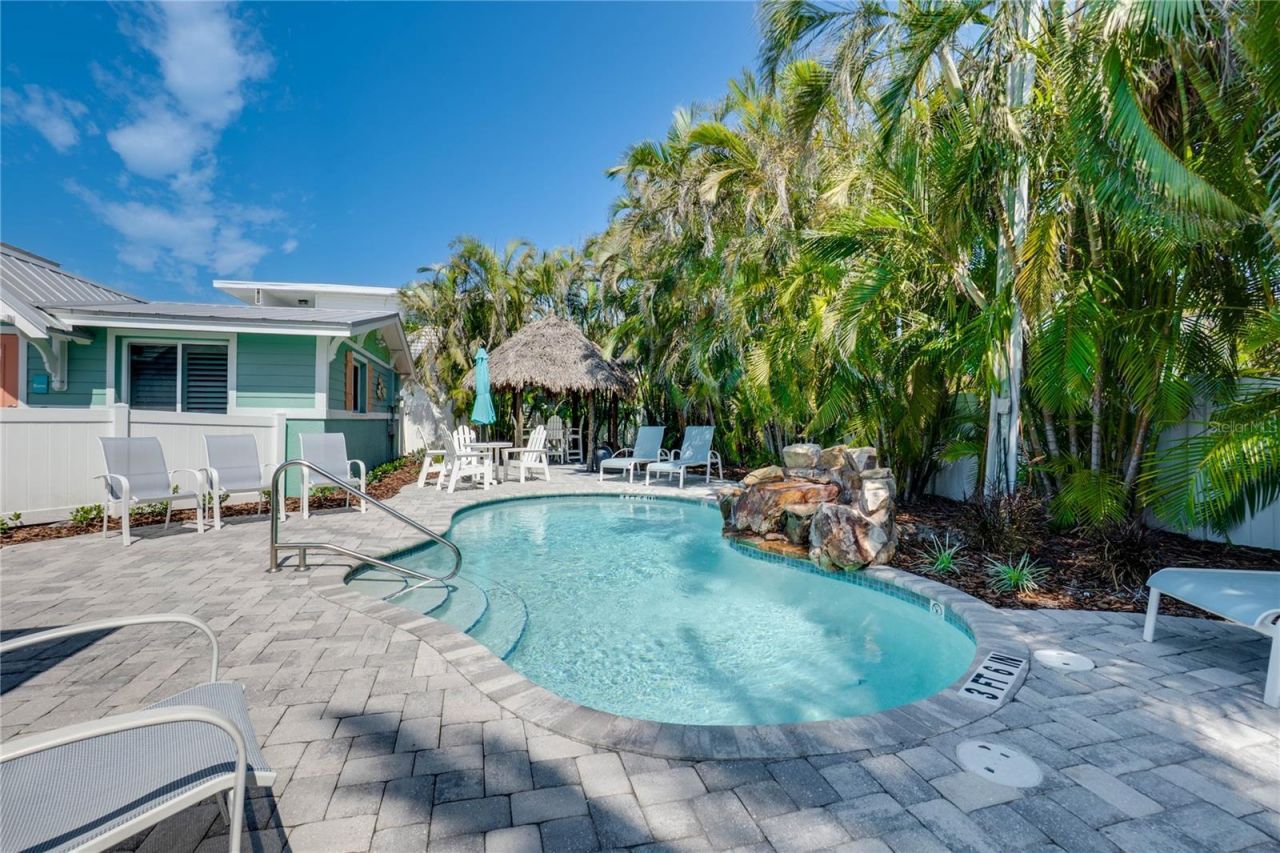 3009 Avenue E, Unit A, Bradenton Beach, FL 34217 Photo