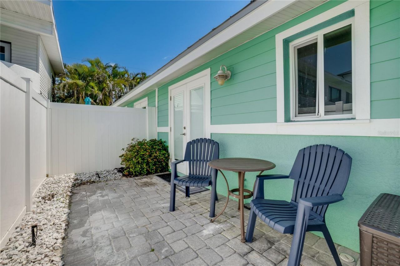 3009 Avenue E, Unit A, Bradenton Beach, FL 34217 Photo