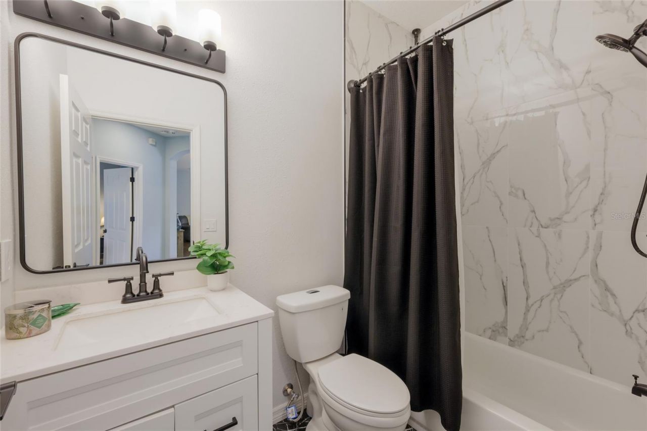 6110 Blue Runner Court, Bradenton, FL 34202 Photo