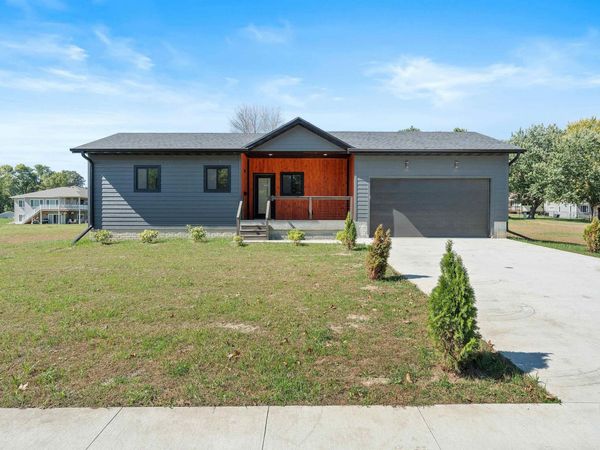 707 S Greene, Rock Rapids, IA 51246