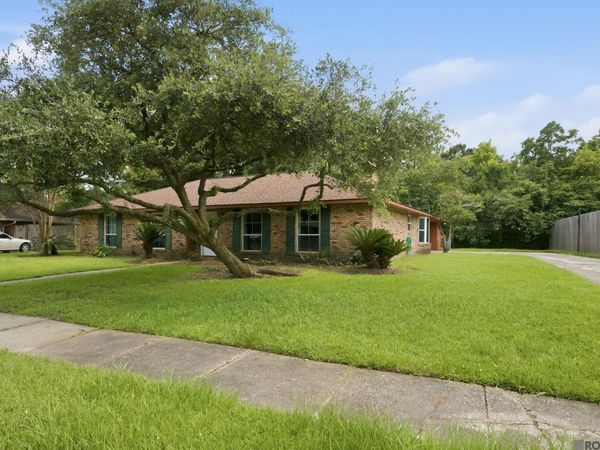 11180 Worthington Ave, Baton Rouge, LA 70815