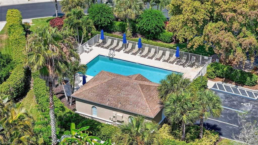 14907 Sterling Oaks Dr, Naples, FL 34110 Photo