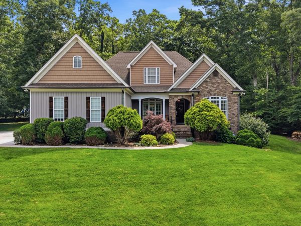4398 Stonecrop Lane, Signal Mountain, TN 37377