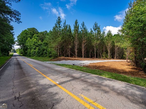 2 Brewer's Bridge Road, Elberton, GA 30635