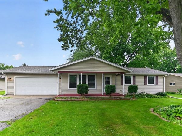 494 Hyland Drive, Stoughton, WI 53589