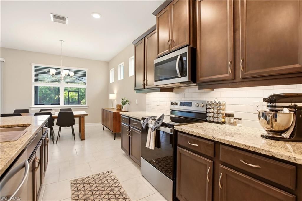 844 Heather Lake Ave, Cape Coral, FL 33993 Photo
