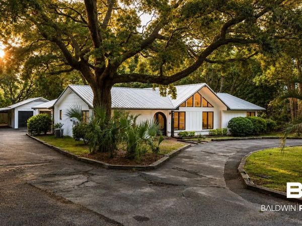 612 Forestwood Drive, Gulf Shores, AL 36542