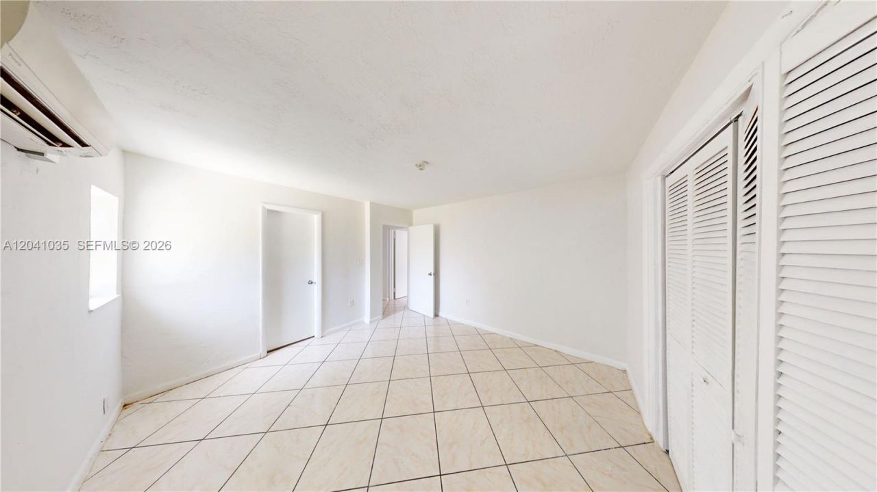 6811 SW 16th St , Miami, FL 33155 Photo