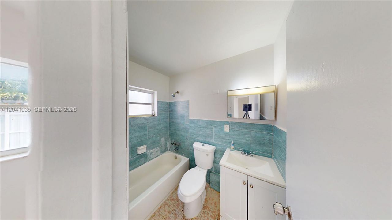 6811 SW 16th St , Miami, FL 33155 Photo