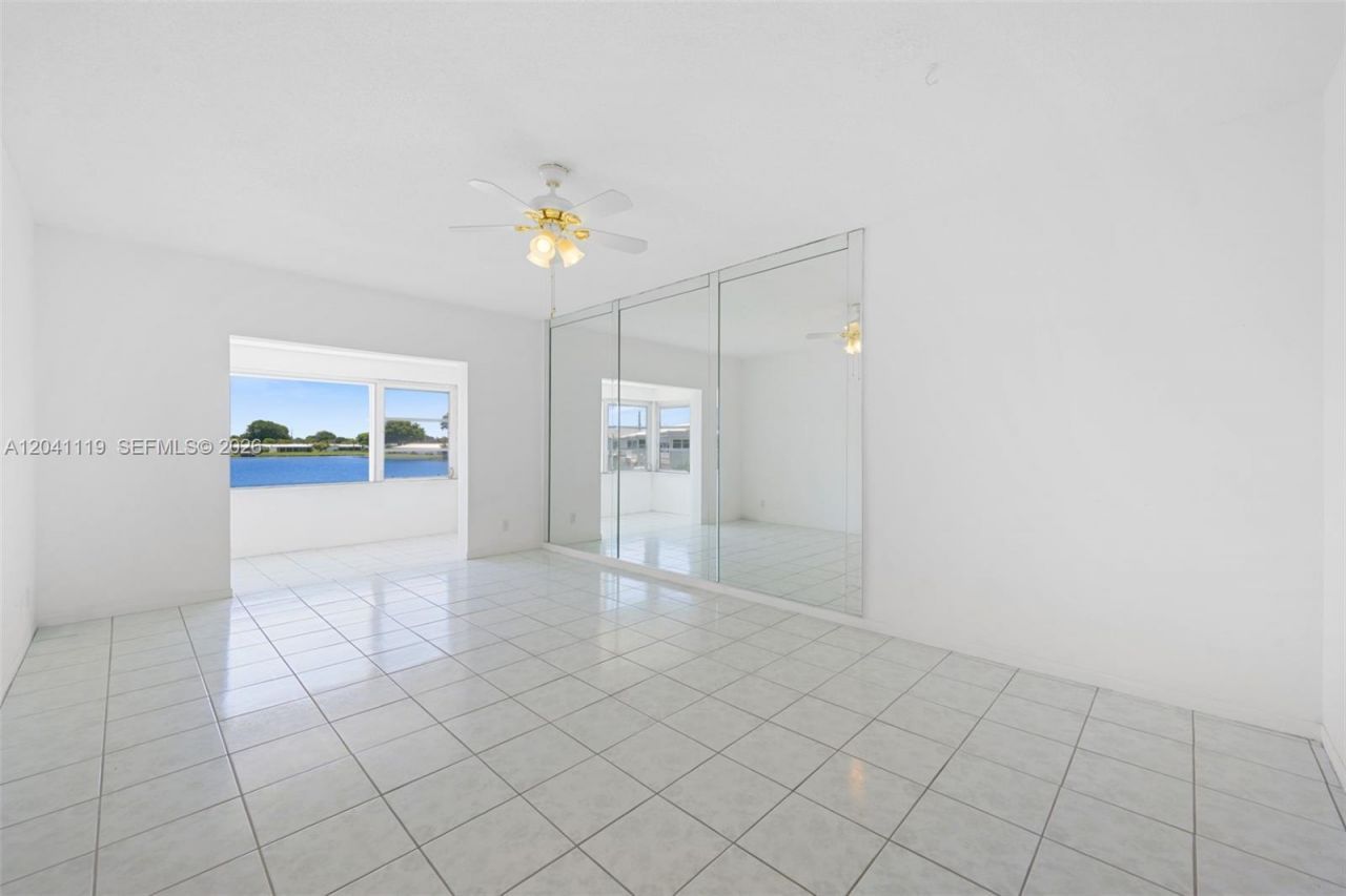 1116 Lake Ter , Unit 208, Boynton Beach, FL 33426 Photo