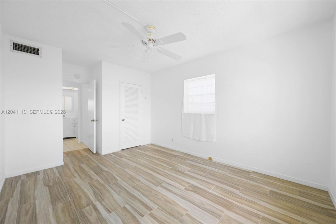 1116 Lake Ter , Unit 208, Boynton Beach, FL 33426 Photo