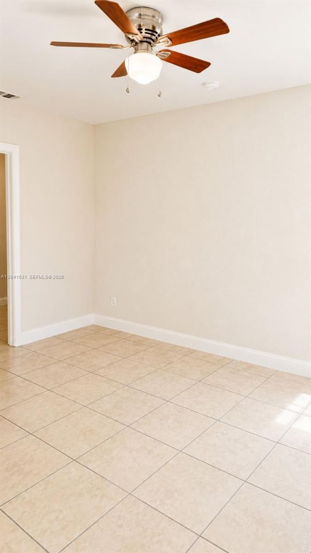 943 NW 63rd St, Miami, FL 33150 Photo