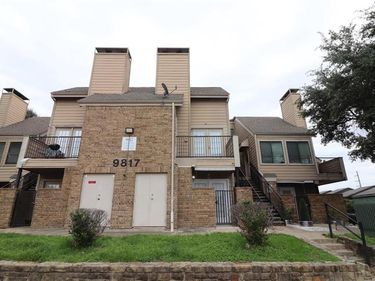 9817 Walnut Street, Unit 103, Dallas, TX 75243
