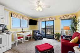 6000 N Ocean Blvd.  photo 4
