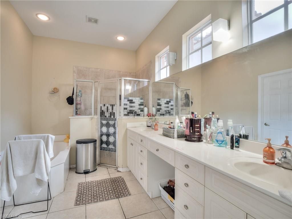 9124 Brendan Preserve Ct , Bonita Springs, FL 34135 Photo