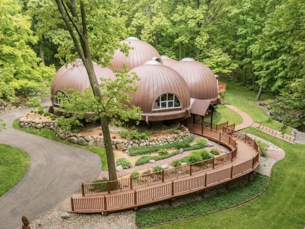 2755 N 9th Street, Kalamazoo, MI 49009