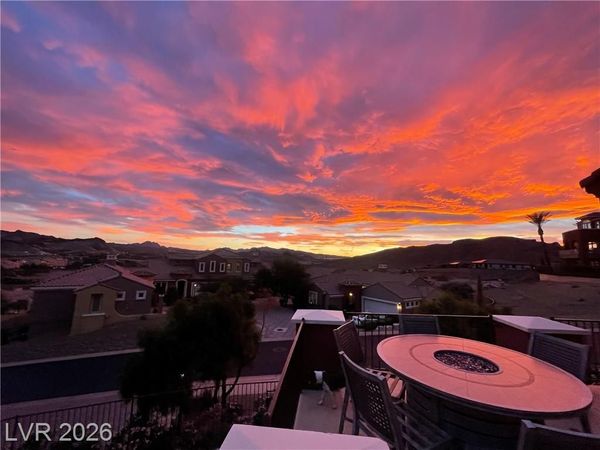 40 Strada Principale, Henderson, NV 89011