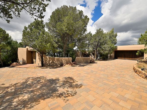 1244 N Summit Drive , Santa Fe, NM 87501