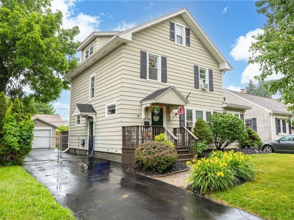 39 Brockley Road , Rochester, NY 14609