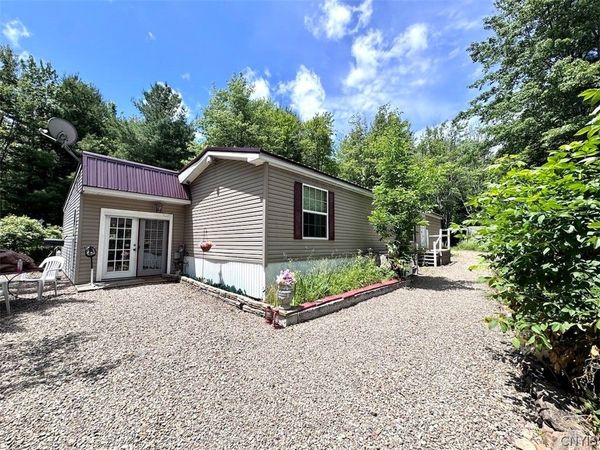 6227 Fritz Road , Friendship, NY 14739