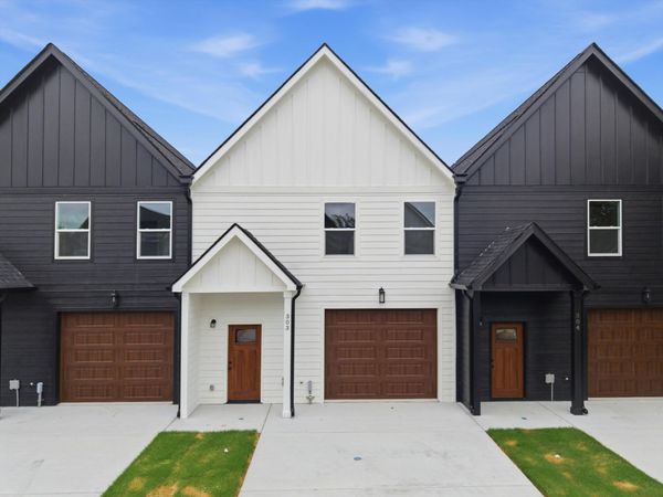 3696 Michigan Avenue Road, Cleveland, TN 37323