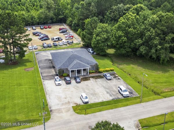 539 Deerfield Drive, Forest, MS 39074