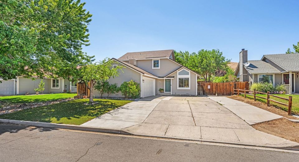 6895 Pah Rah Drive, Sparks, NV 89436 Photo