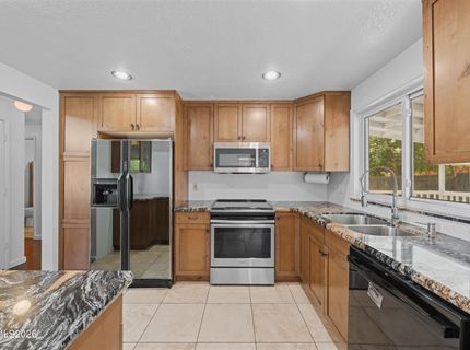 6895 Pah Rah Drive, Sparks, NV 89436 Photo