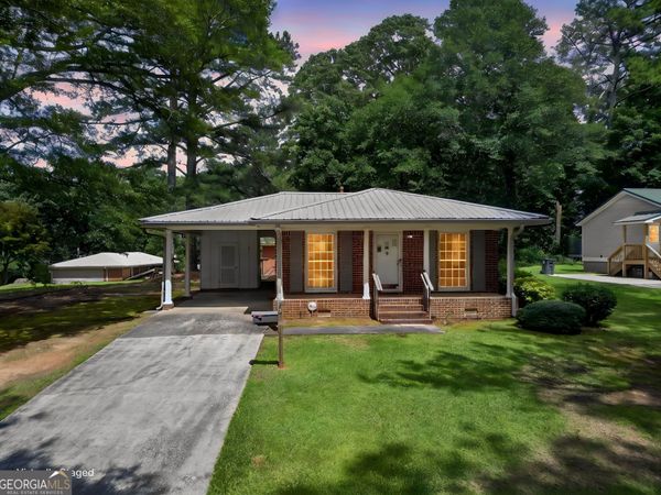 55 E Greenwood Drive, Carrollton, GA 30117