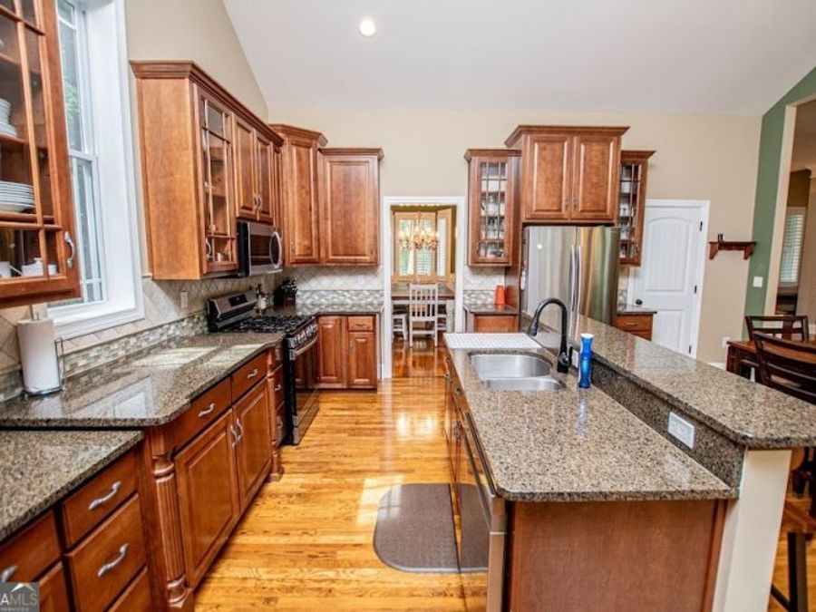Property Image 28