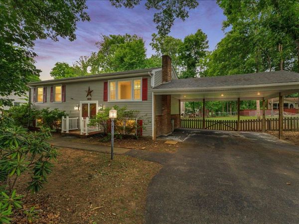 165 Beachmont DR, Blue Ridge, VA 24064