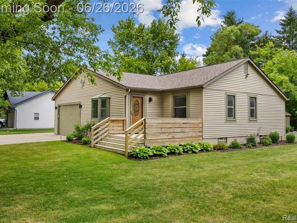 11997 Ruth Street, Green Oak Twp, MI 48178