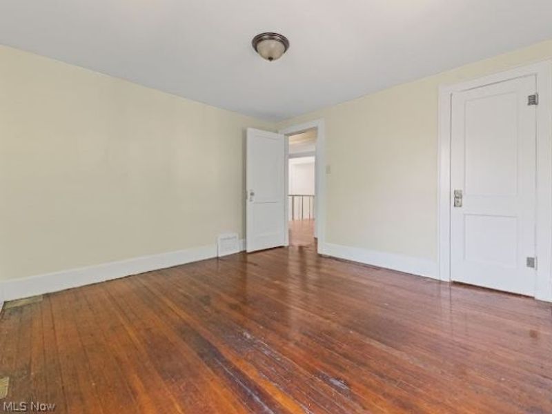 577 Eastland Avenue, Akron, OH 44305 Photo 25