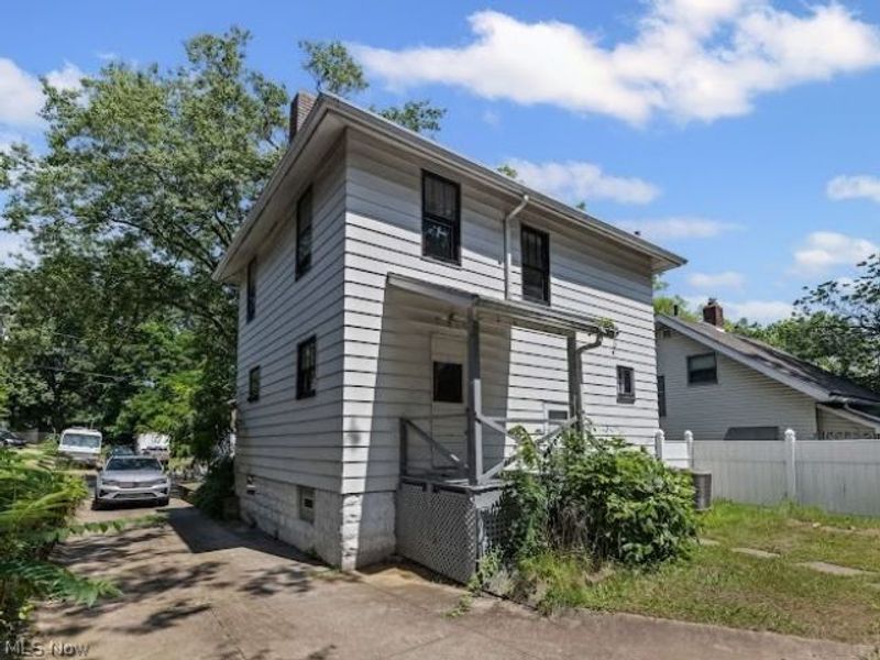 577 Eastland Avenue, Akron, OH 44305 Photo 35