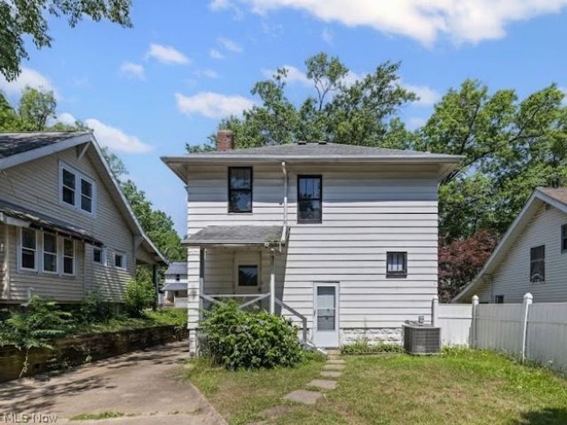 577 Eastland Avenue, Akron, OH 44305 Photo 36