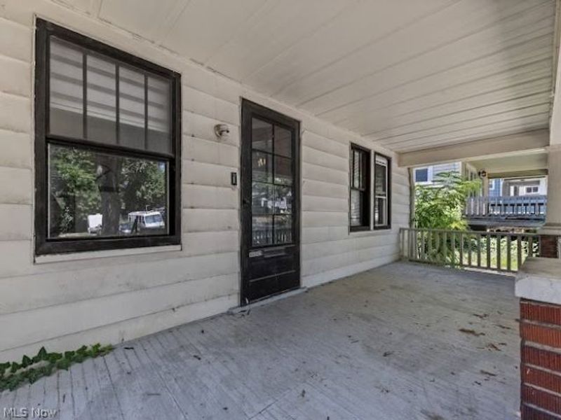 577 Eastland Avenue, Akron, OH 44305 Photo 7