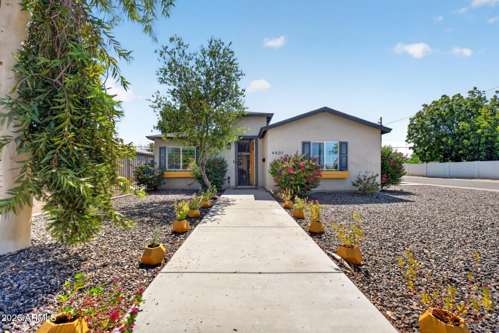 4401 N 19th Place, Phoenix, AZ 85016 Main Photo
