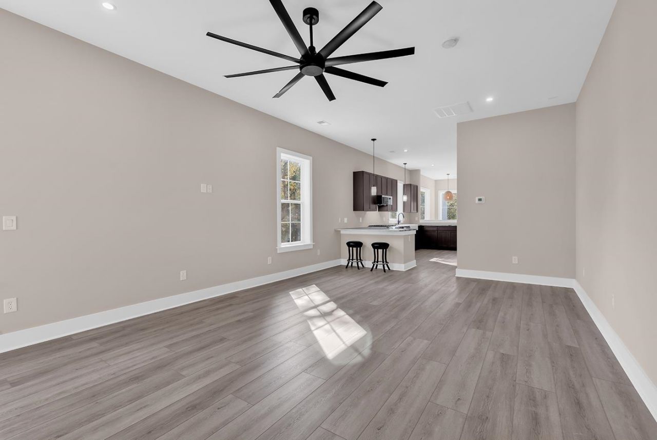 535 Mary Lou Ave. Photo 13