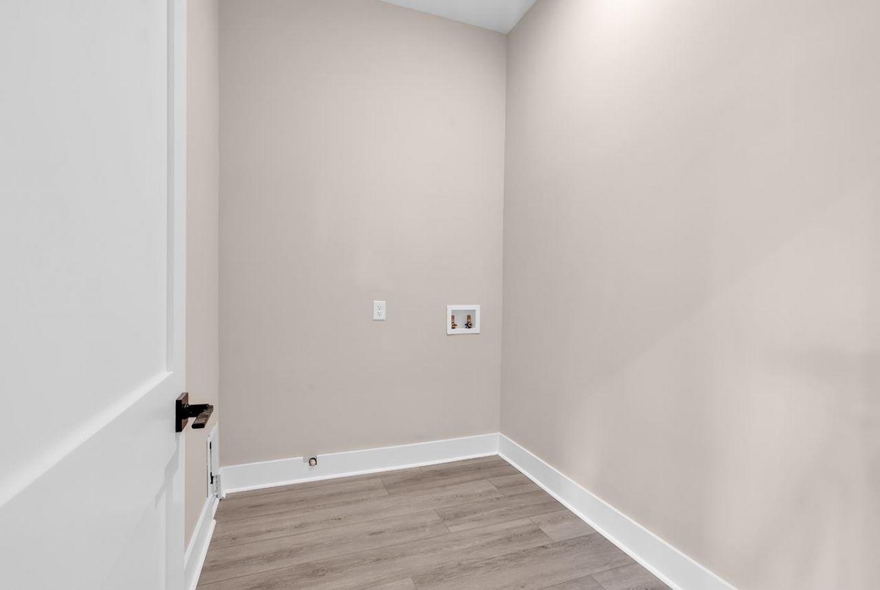 535 Mary Lou Ave. Photo 24
