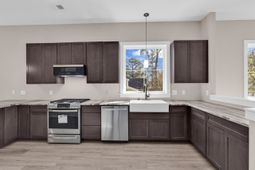 535 Mary Lou Ave. photo 4
