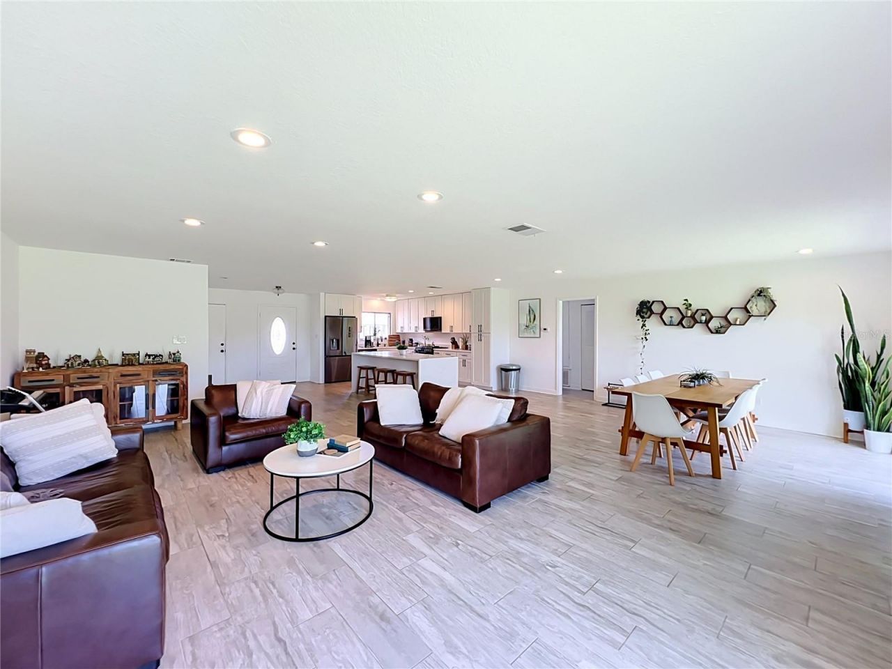 5501 Memorial Drive, Orlando, FL 32821 Photo