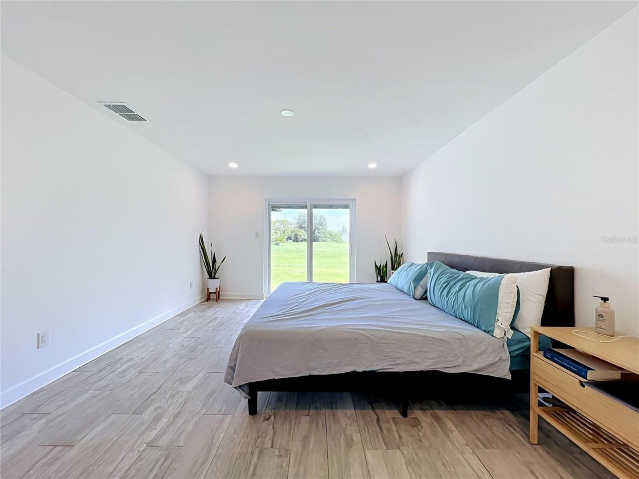 5501 Memorial Drive, Orlando, FL 32821 Photo