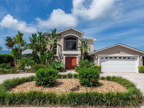 311 S ISLE DRIVE , ST PETE BEACH, FL 33706