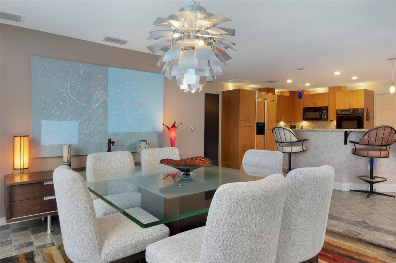 311 S Isle Drive, Saint Pete Beach, FL 33706 Photo