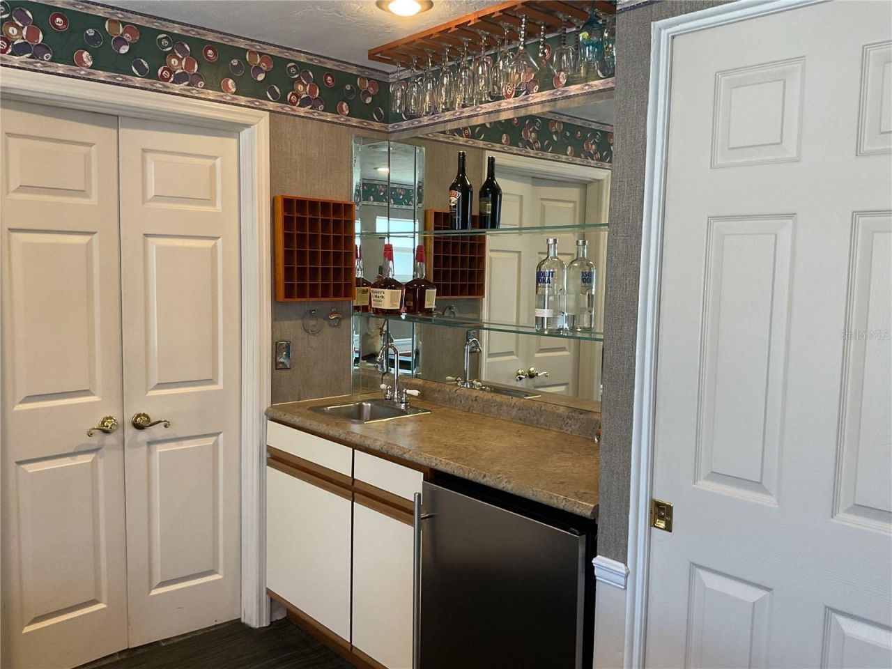 311 S Isle Drive, Saint Pete Beach, FL 33706 Photo